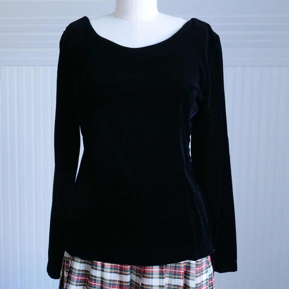 80s does 40s black velvet‎ boat neck top
